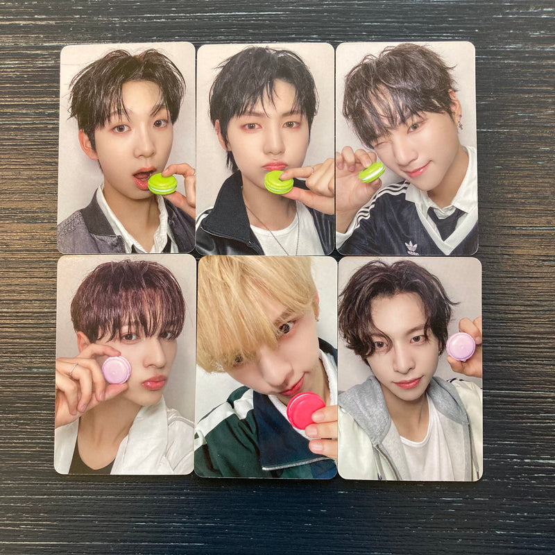 AMPERS&ONE ONE QUESTION Pre-Order Benefit Photocard